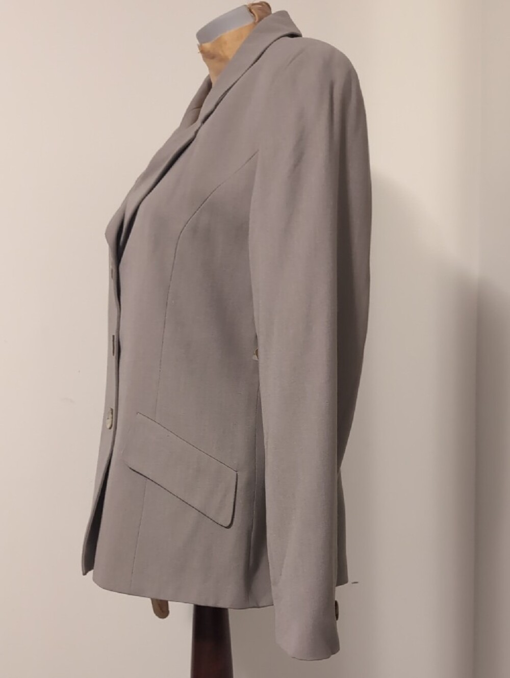 Vintage Edward Chapman Women's Blazer - Picture 2 of 4